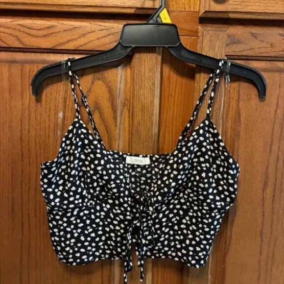 Active USA Women's Black w/white daisy print Cami /crop top size L - Picture 1 of 5